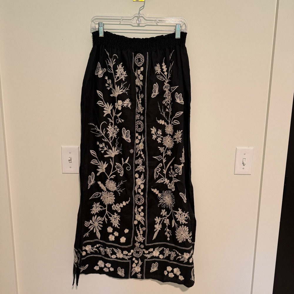 Johnny Was Embroidered Linen Maxi Skirt Black Floral Butterfly Smocked Waist M - Picture 3 of 4